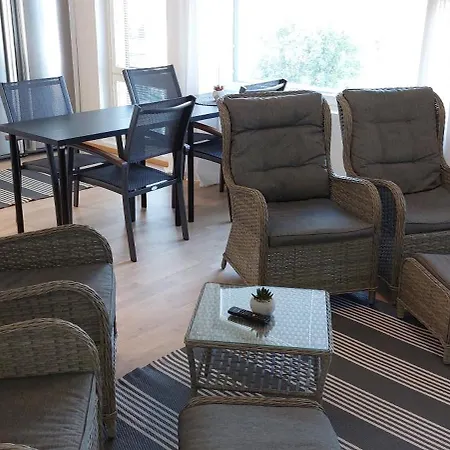 アパート Kauppatie, Kolmelle Laihia