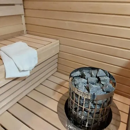 Kauppatie, Kolmelle *